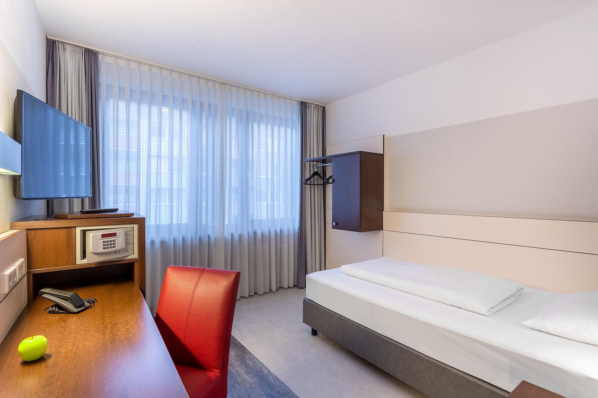 Ferrotel Duisburg - Partner Of Sorat Hotels Exterior photo